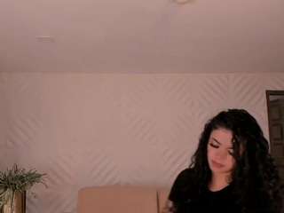 jennifer-rodrigu... Live Webcam on CamSoda