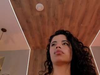 jennifer-rodriguez from CamSoda is Freechat