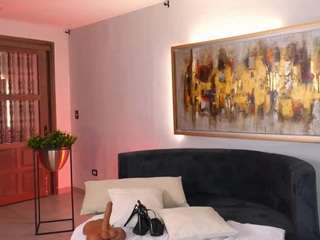 Live webcam model jennifer-rodriguez on Soda Cams