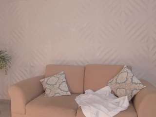 Live webcam model jennifer-rodriguez on Soda Cams