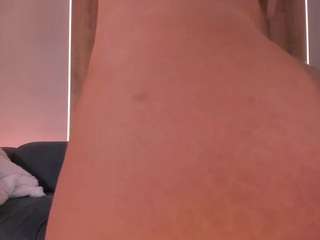 Live webcam model jennifer-rodriguez on Soda Cams