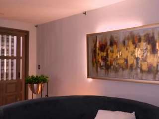 Live webcam model jennifer-rodriguez on Soda Cams