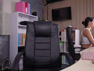 daryastars Live Webcam on CamSoda