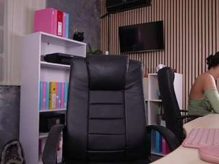 daryastars Live Webcam on CamSoda