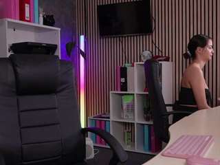 daryastars Live Webcam on CamSoda