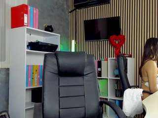 daryastars live cam profile