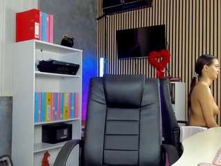 daryastars Live Webcam on CamSoda