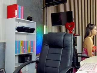 daryastars Live Webcam on CamSoda