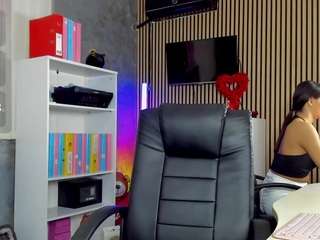 daryastars Live Webcam on CamSoda