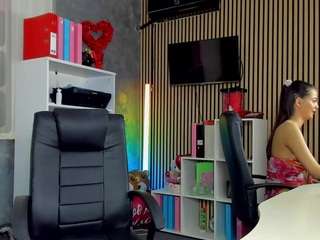 daryastars Live Webcam on CamSoda