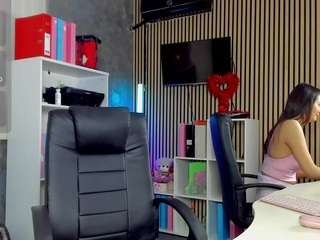 daryastars Live Webcam on CamSoda