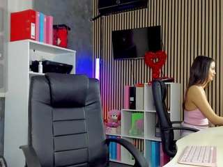 daryastars Live Webcam on CamSoda