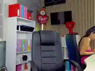 daryastars Live Webcam on CamSoda