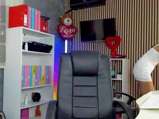daryastars Live Webcam on CamSoda