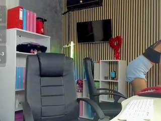 daryastars live webcam show