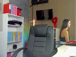 daryastars live webcam show
