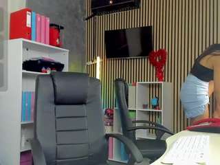 daryastars live webcam show