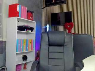DaryaStars live webcam show
