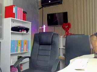 DaryaStars live webcam show