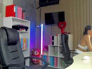 daryastars Live Webcam on CamSoda