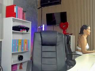 daryastars Live Webcam on CamSoda