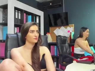 DaryaStars's Live Sex Cam Show