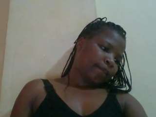 sexy-emmie webcam model