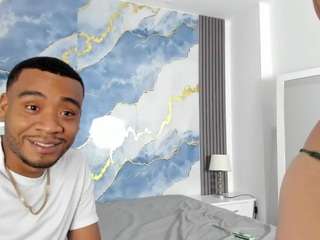 kylieandjhonny webcam