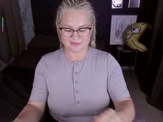  yolandakiss chat room