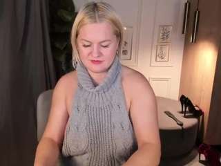 yolandakiss Live Webcam on CamSoda