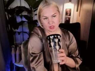 yolandakiss