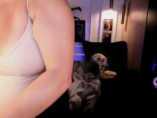 yolandakiss live webcam show