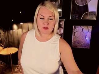yolandakiss