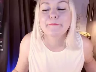 YolandaKiss's Live Sex Cam Show