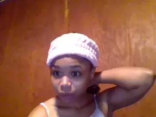 2freakyforU's Live Sex Cam Show