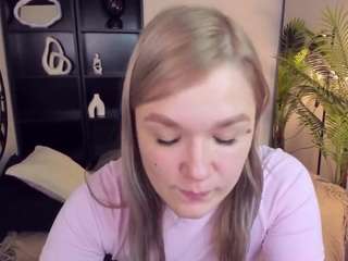 belladreamy Live Webcam on CamSoda