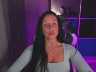 christymia live webcam show