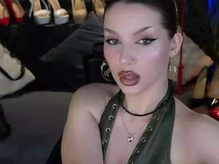 GoddessDarsy live webcam show