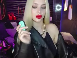 GoddessDarsy's Live Sex Cam Show