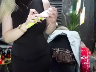 GoddessDarsy's Live Sex Cam Show