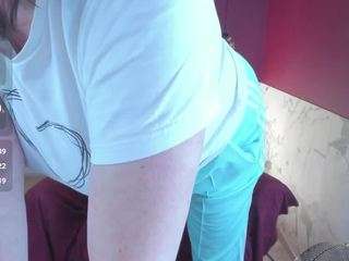 kellyperfect webcam