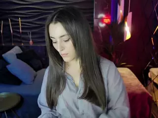 KylieMellow's Live Sex Cam Show