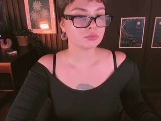 lilacmuse webcam model