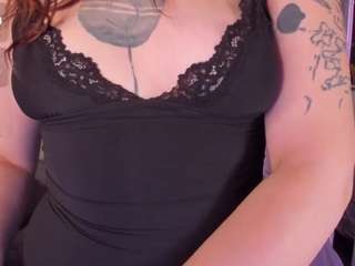 lilacmuse webcam model