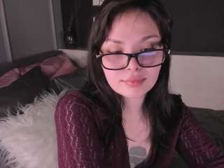 lilacmuse Live Webcam on CamSoda