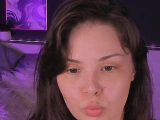 lilacmuse's live room