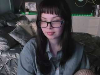 lilacmuse live webcam show