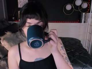 LilacMuse live webcam show