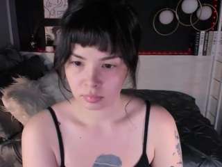 LilacMuse live webcam show