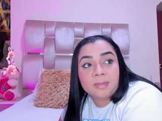 MelanyShayk